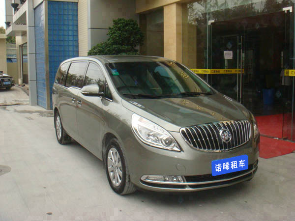 新款別克GL8